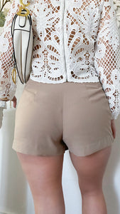 “Brigitte” Taupe Skort