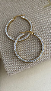 “Gitana” Diamond Hoops