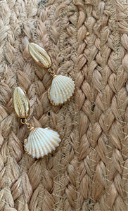 “Corazza” Shell Earrings