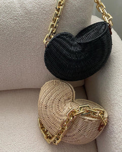 “Conch” Raffia Bag